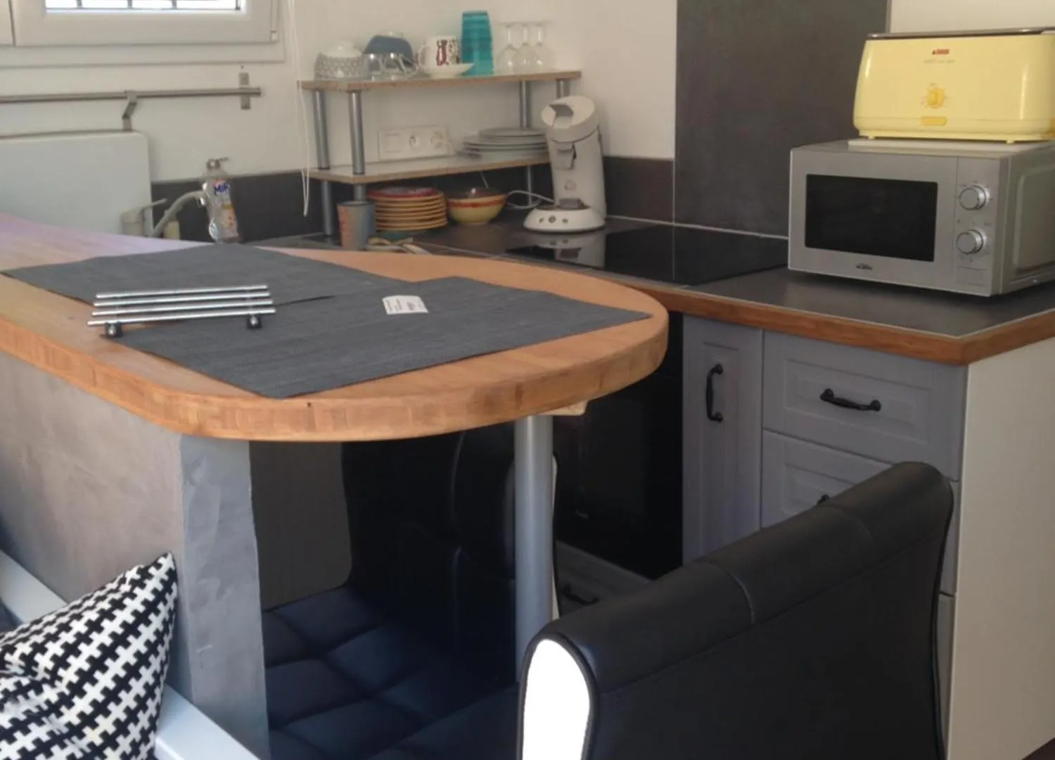 studio avec exterieur Eyragues France
